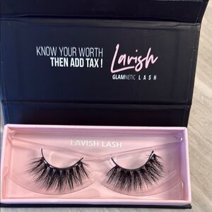 Lavish Black Dramatic Lashes